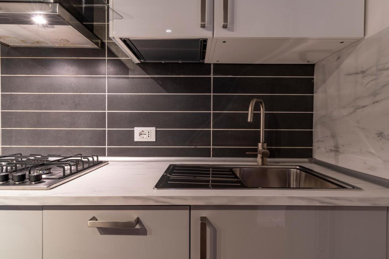 San Giacomo Pied-A-Terre House By Wonderful Italy Венеция Екстериор снимка