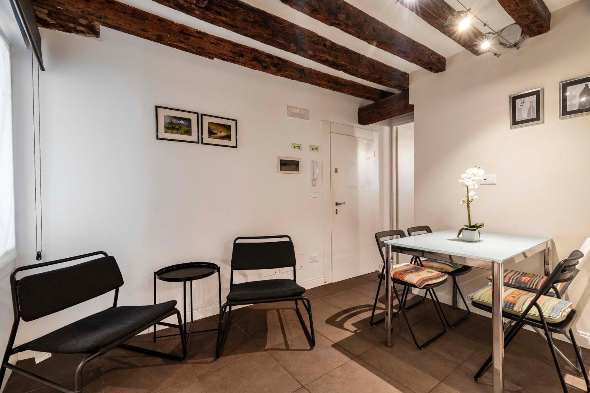San Giacomo Pied-A-Terre House By Wonderful Italy Венеция Екстериор снимка